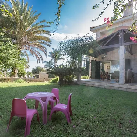 فيلة Protaras Jo78 باراليمني